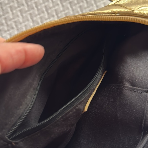 Retro Gold purse - Picture 5 of 6